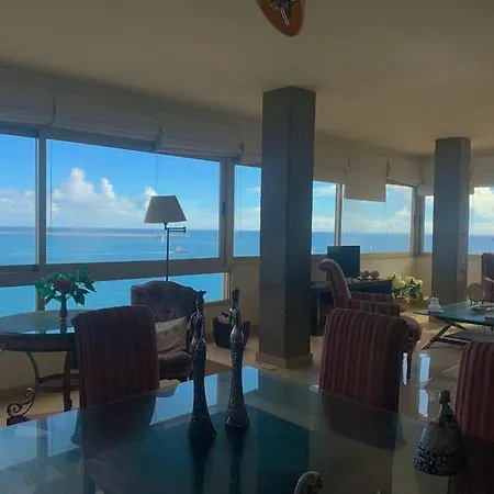 Azul Y Mar Apartment *